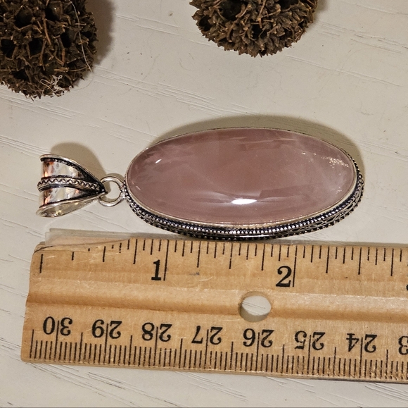 Rose Quartz Pendant - love, compassion - Picture 5 of 6